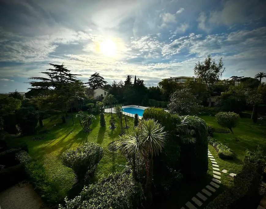 Cannes Montrose Luxury 5 Etoiles By Stephanie Apartment